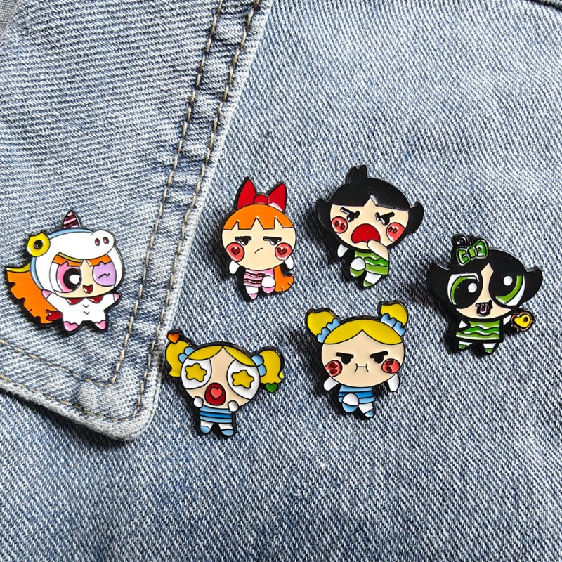 Embroidery Reddit - Мультяшная анимационная брошь «Летающая маленькая полицейская»,