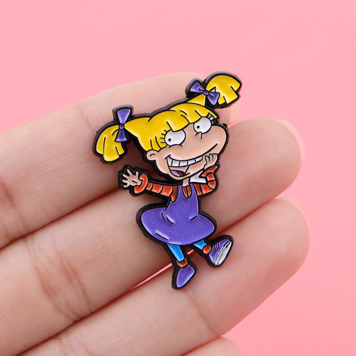Брошь-значок Rugrats для одежд – обзор и цена Embroidery Textile