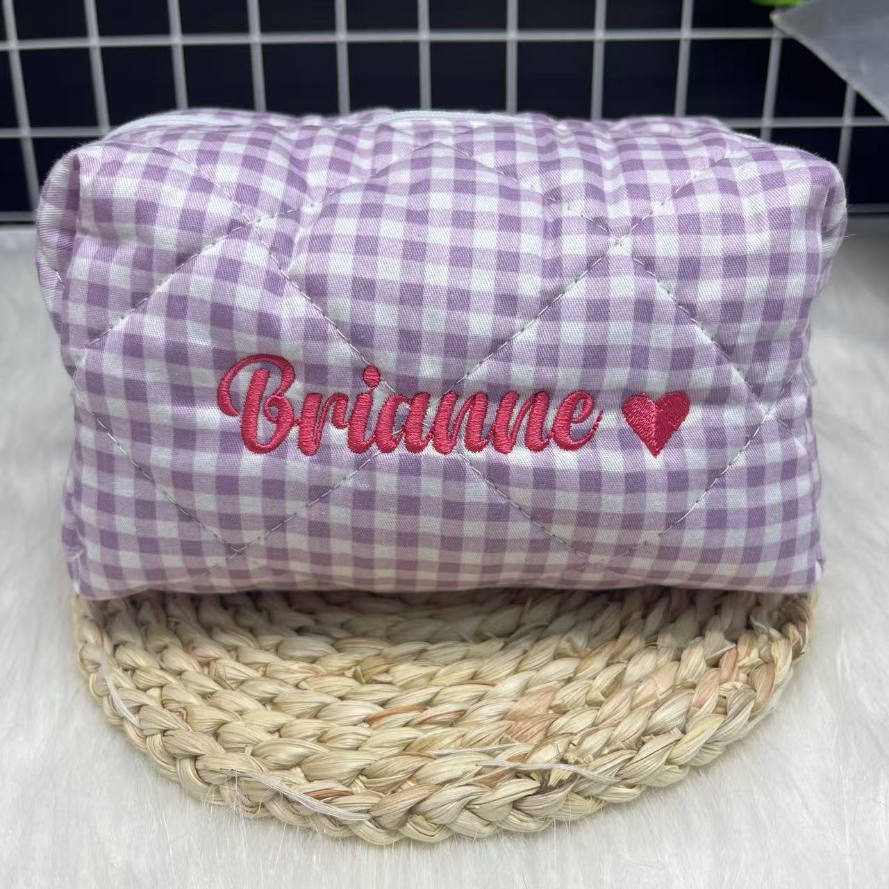 Полосатая косметичка большой е – обзор и цена Embroidery Logo